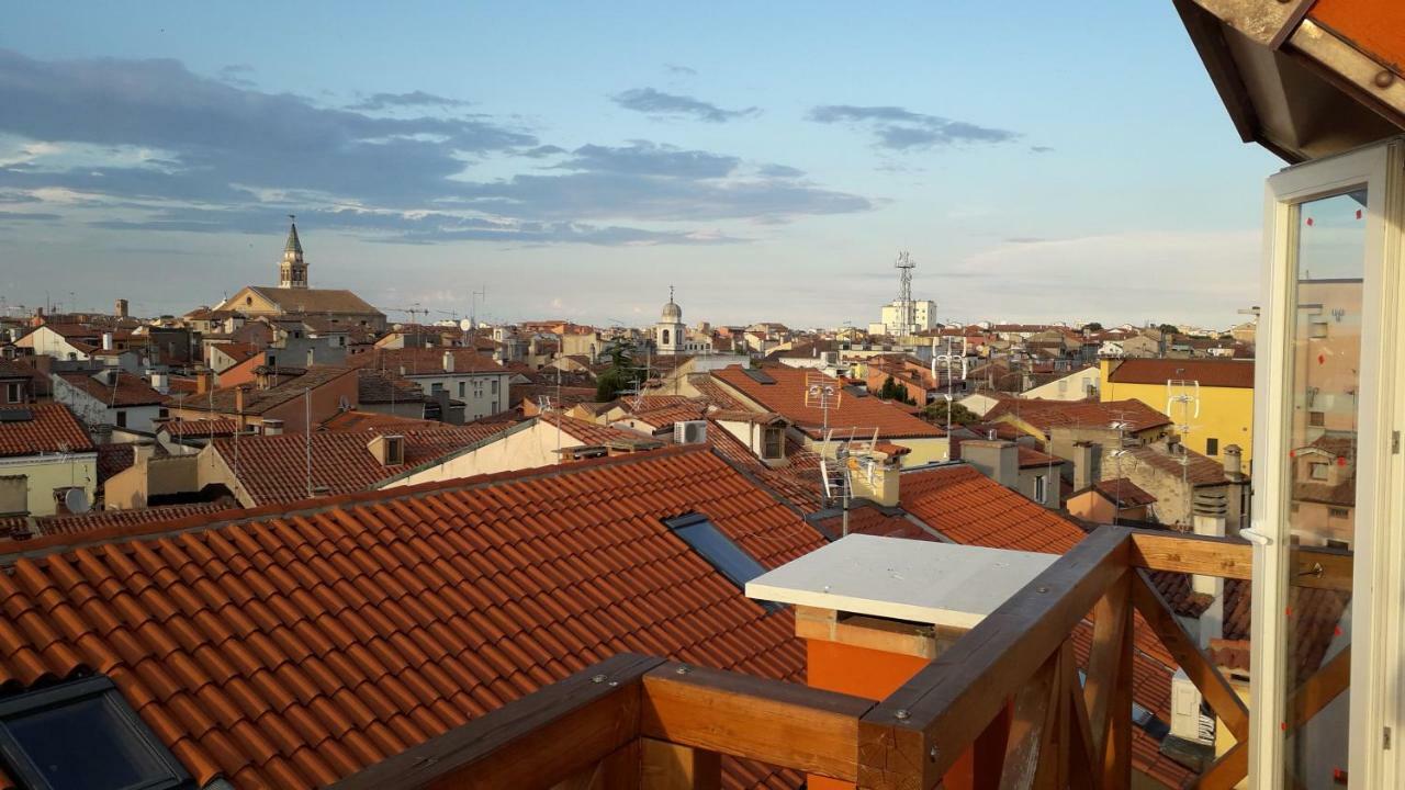 Mansarda Settimo Cielo Chioggia Exterior foto